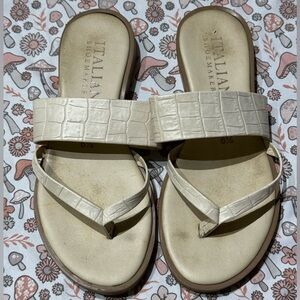 Italian Shoemakers Cream Sandals - Size 6.5